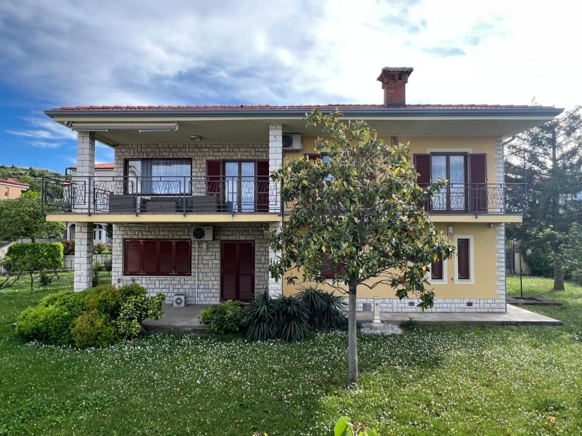 Magnolia Apartments Изола Екстериор снимка
