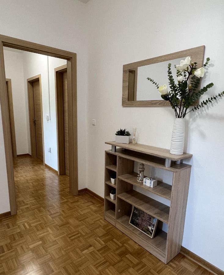 Magnolia Apartments Изола Екстериор снимка